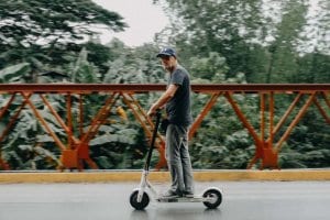 Sind E-Scooter prädestiniert für Unfälle?