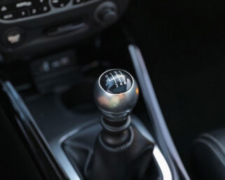 Symptome eines Getriebeschadens bei einem Ford-Auto